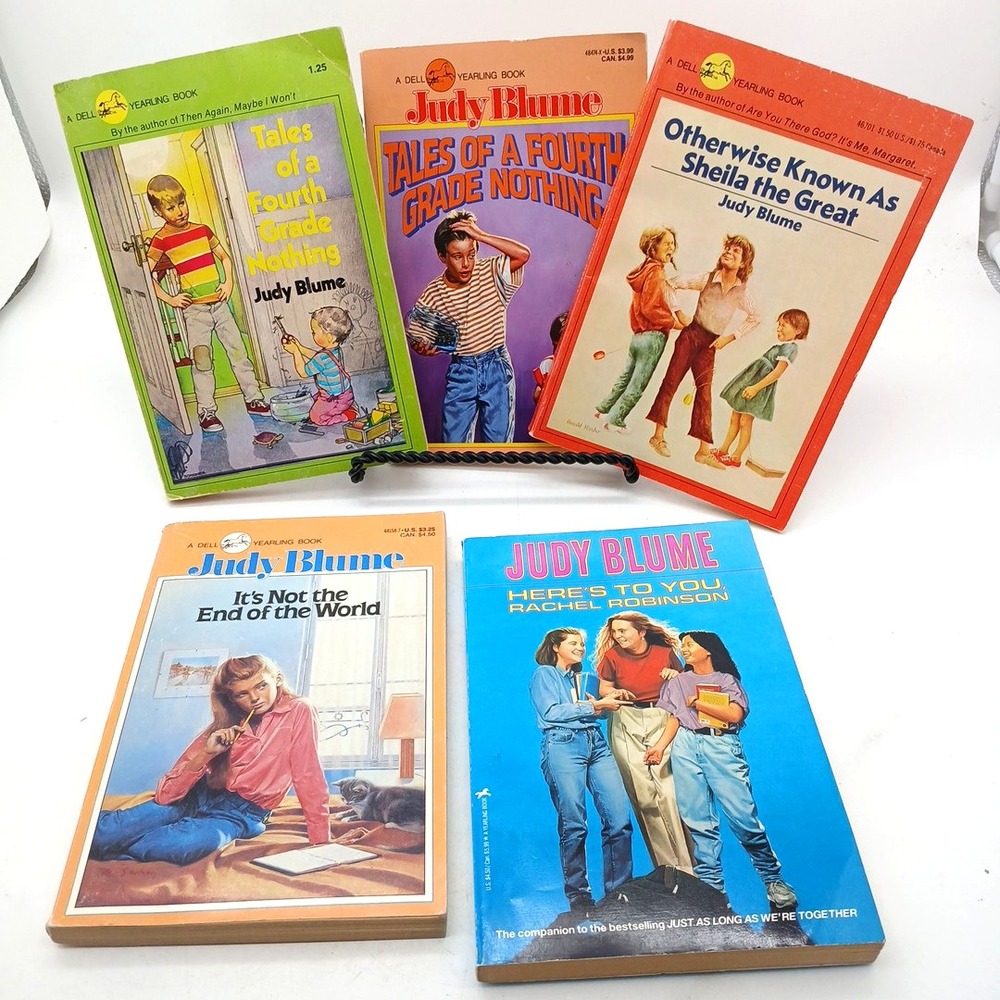 Lot 5 Judy Blume Books Tales of a Fourth Grade Nothing‎ Rachel Robinson